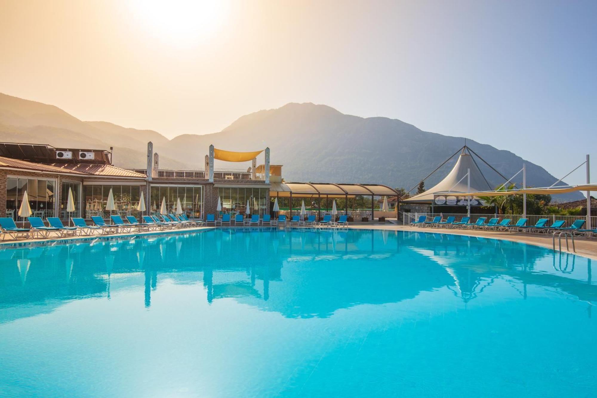 Sahra Su Holiday Village & Spa Öludeniz Exteriör bild